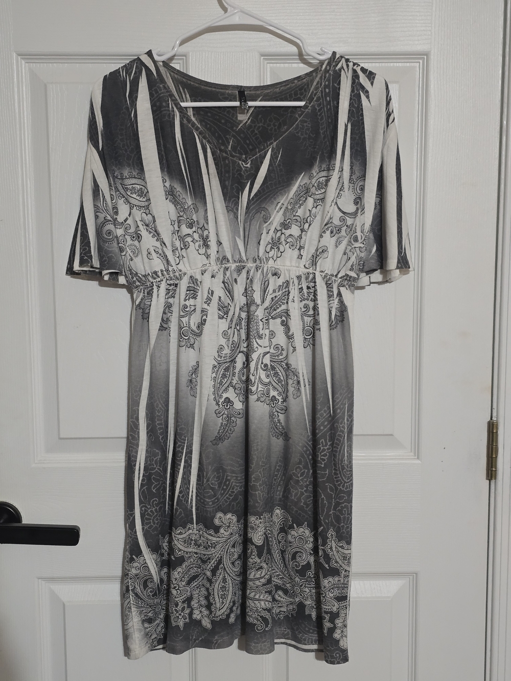 Espresso Black & White Paisley Midi Dress
